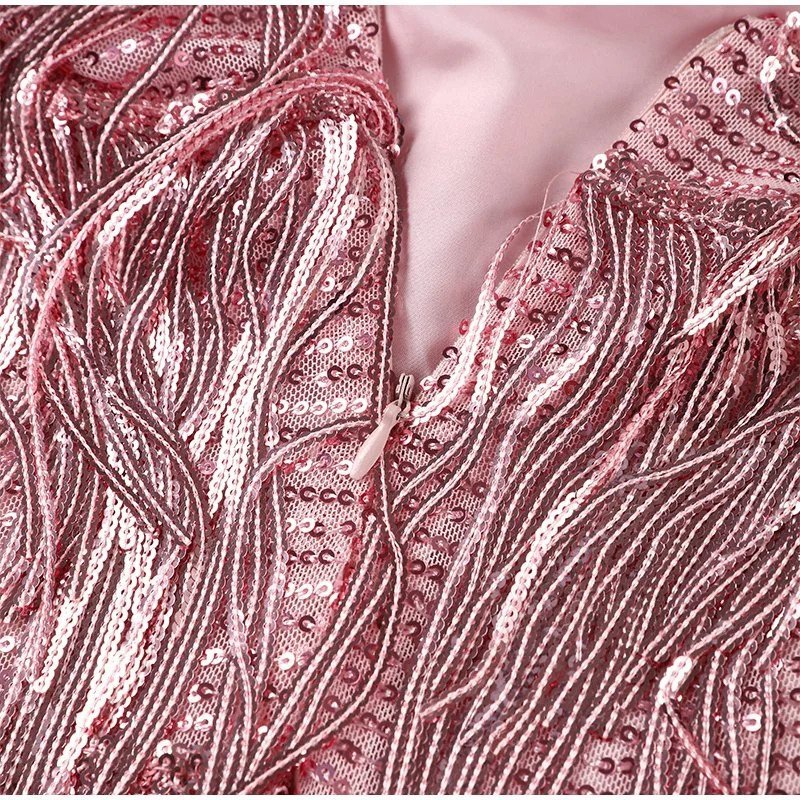 Meera - Rochie Scurtă de Petrecere Pene, Elegant & Atragător