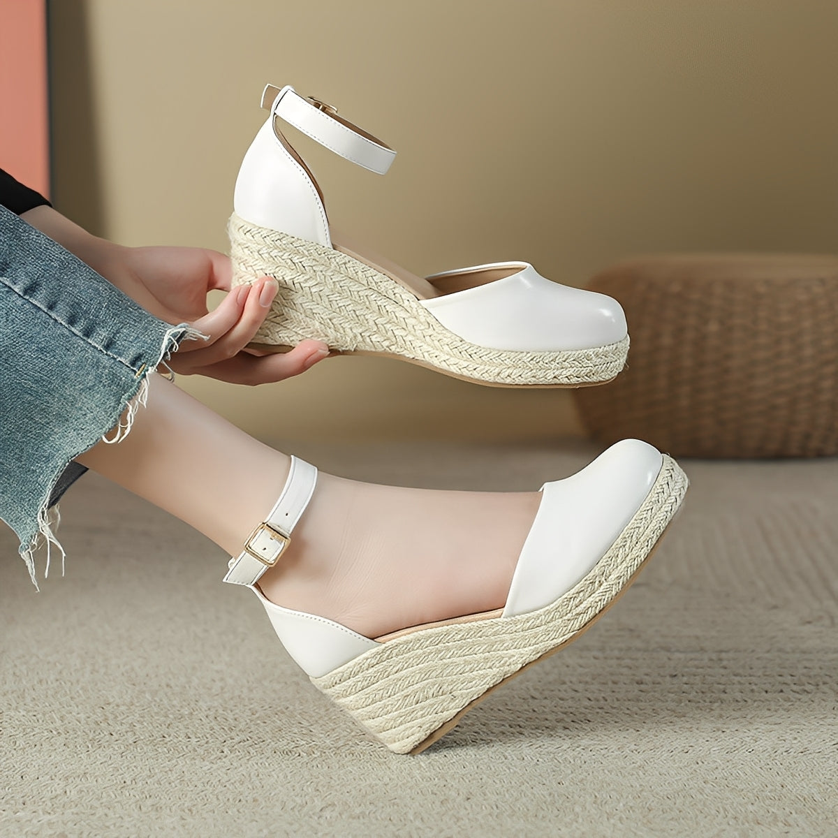 Yasmine - Sandale cu platformă la modă pentru dame