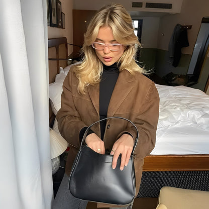 Laura - Jachetă clasică din piele cu guler revers pentru femei