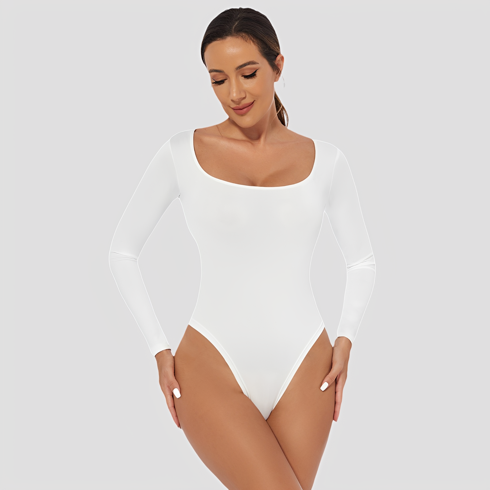 Jessica - Modelatoare casual, simplă pentru femei