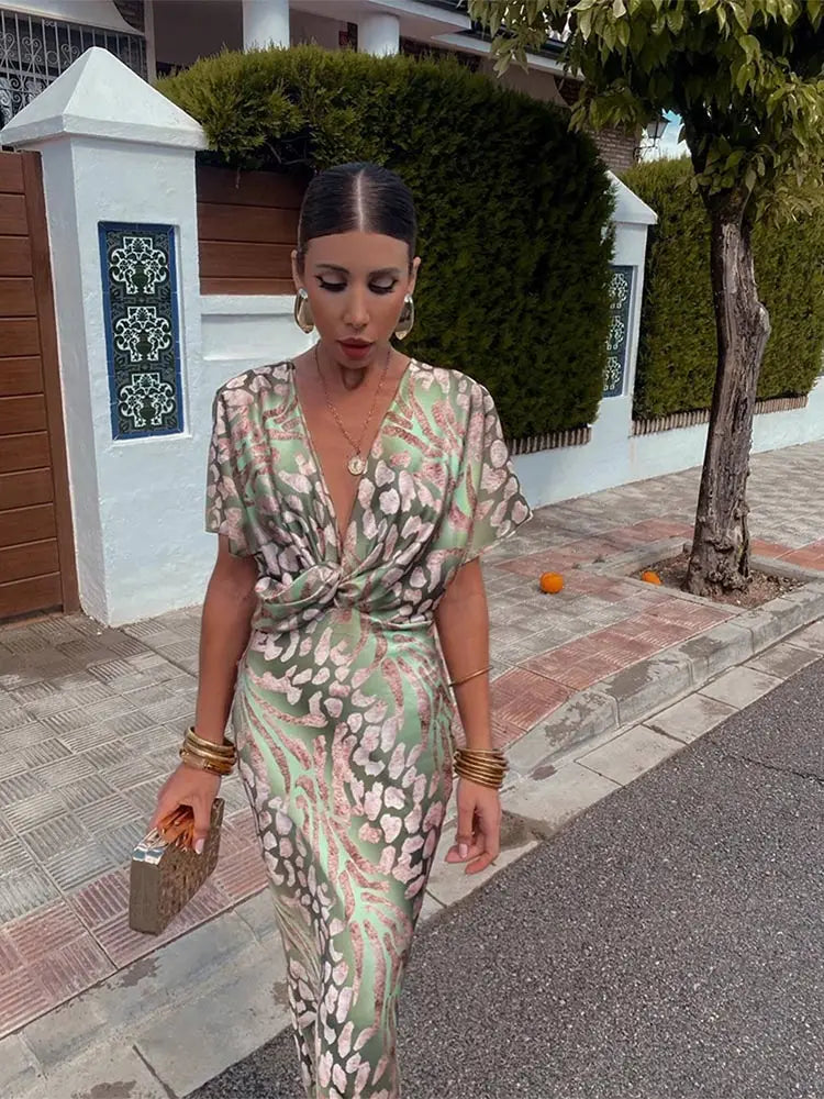 Cosima - Rochie de damă cu decolteu în V