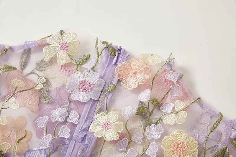 Andrea – Rochie maxi transparentă cu broderie delicată