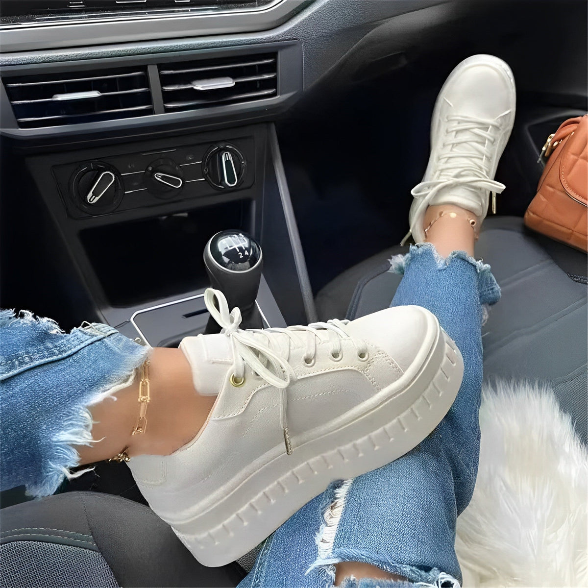 Novaria - Pantofi confortabili și calzi